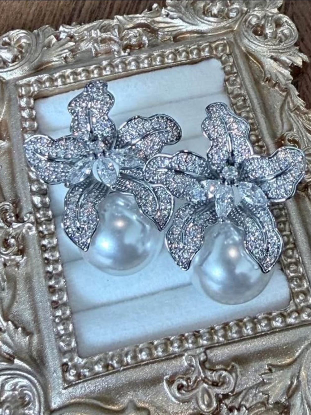 Floral Diamond Earrings Clip On with Pearl